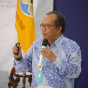 Dr. Bambang Setiadi 